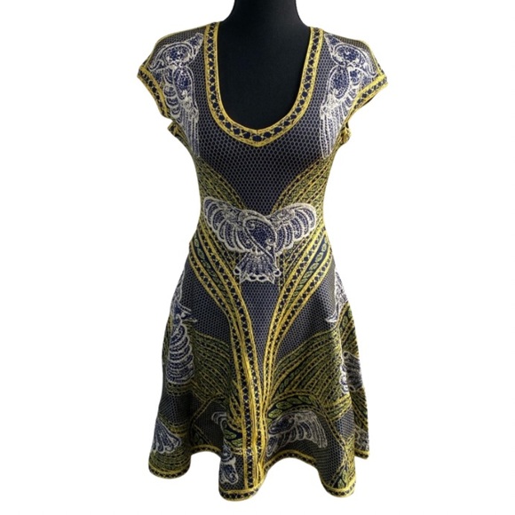 Herve Leger Dresses & Skirts - Herve Leger Unique Dress! Blue, Yellow & Cream Size XS